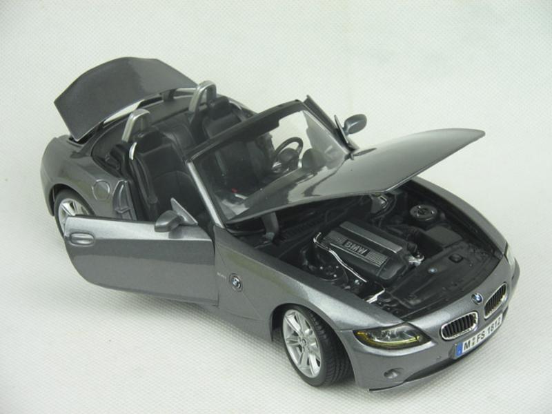 美驰图1:18 宝马 BMW Z4 31654 合金汽车模型