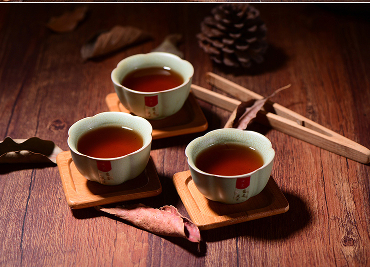 云南普洱茶熟茶茶叶 古树纯料熟茶饼357g克特级熟普洱口粮茶