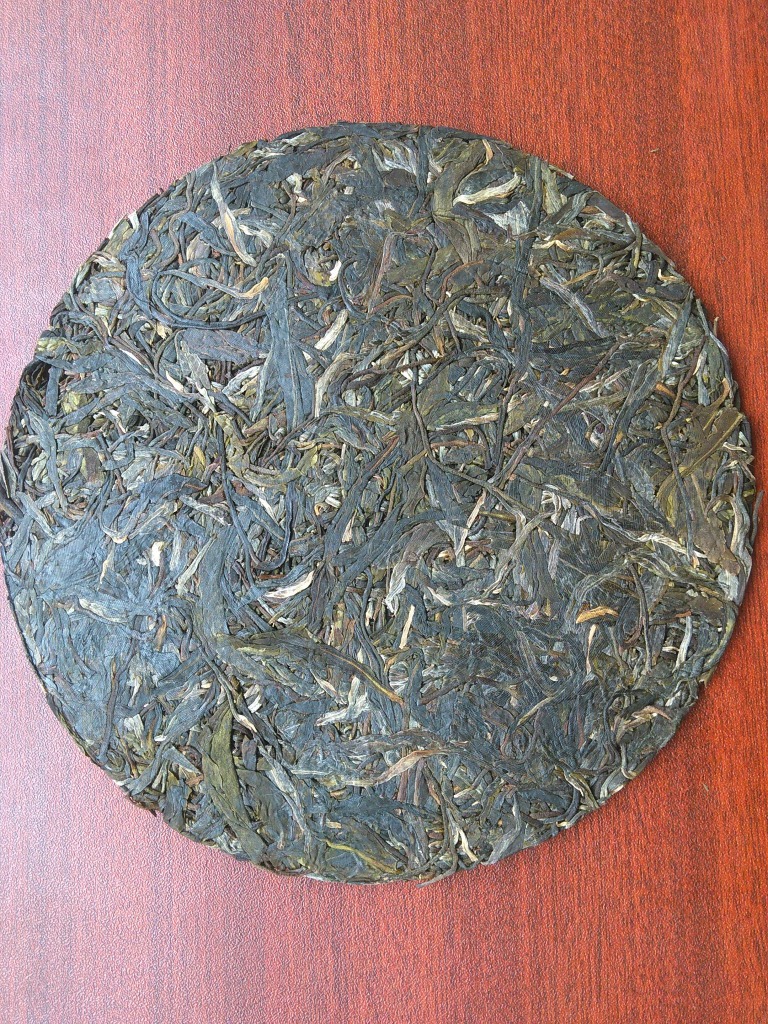 120g超薄茶饼便于陈化云南普洱茶生茶 饼茶