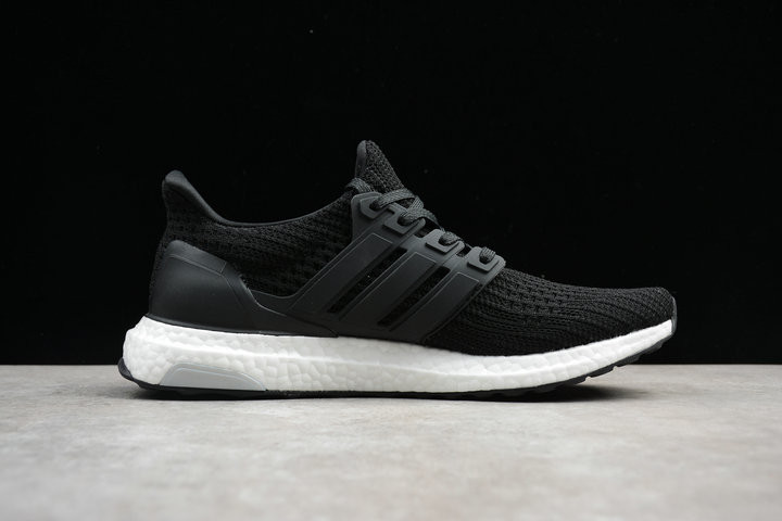 阿迪达斯/ADIDAS Ultra Boost 4.0新款男鞋UB马牌大底跑步鞋休闲运动鞋女鞋