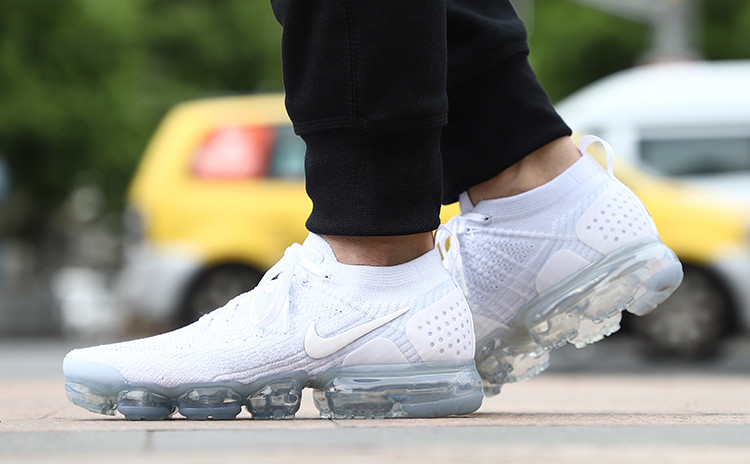 耐克/NIKE AIR VAPORMAX FLYKNIT 2男鞋 全掌大气垫跑步鞋休闲运动鞋女鞋