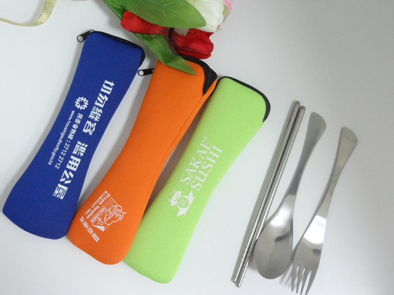 定制便携式学生儿童餐具 环保骨头型布袋鱼尾勺叉筷三件套 