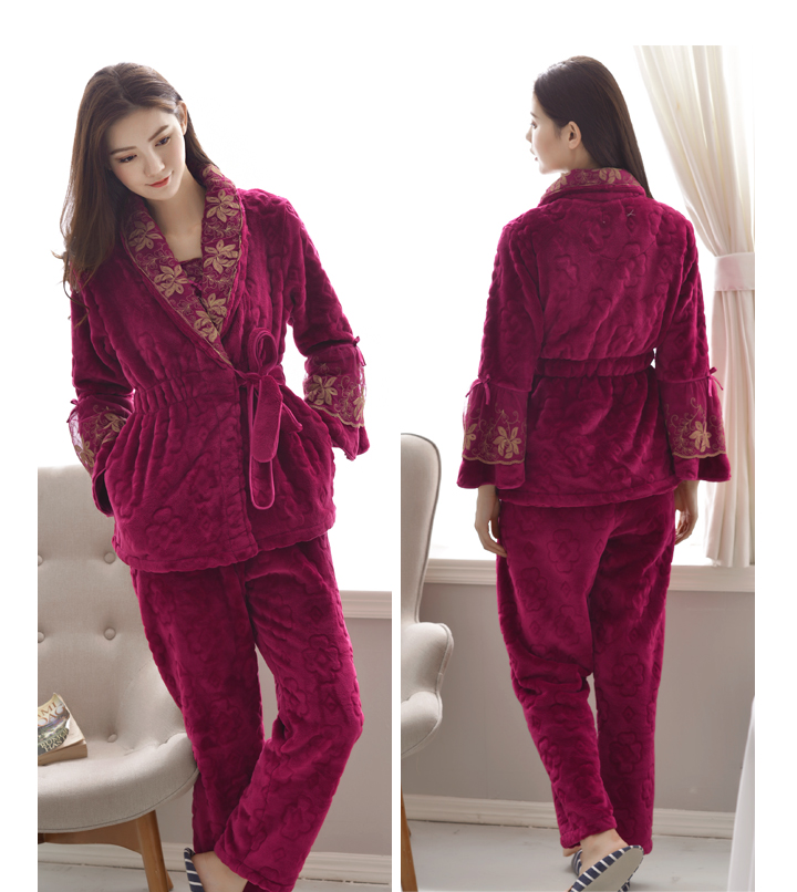秋冬新品 高贵三件套加厚法兰绒女人睡衣舒适珊瑚绒家居套装P012