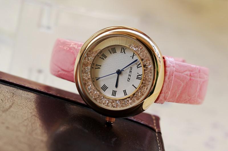 流钻罗马时尚女生皮带手表　精品质简约韩国女性用时装腕表学生用B9144