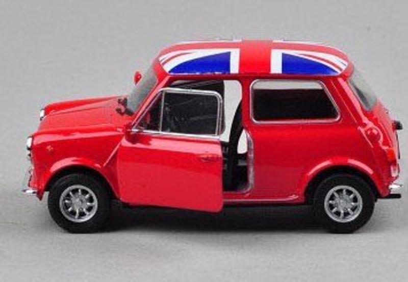 1-36MINI 1300 迷你英国旗版回力车模 玩具 可惯性 可开门