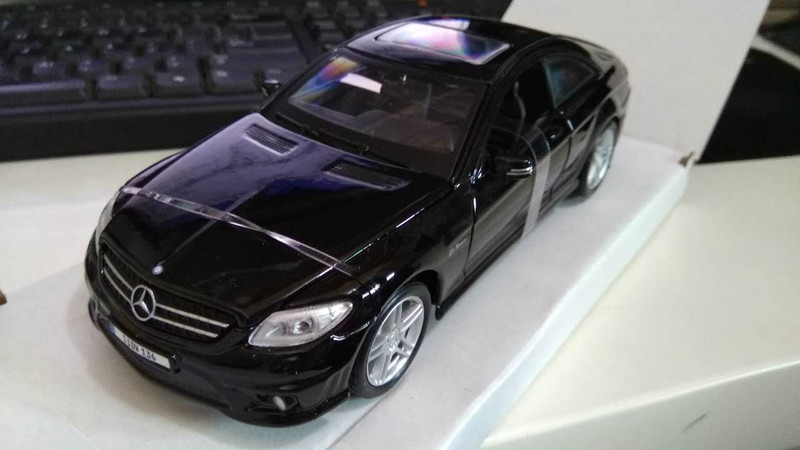 1:24 奔驰CL63 AMG 轿车 汽车模型 车模 玩具 合金仿真车模 黑色