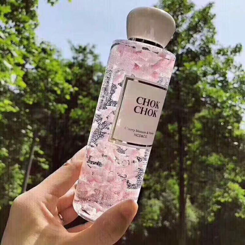 韩国chokchok樱花沐浴露250ml，美美的花瓣