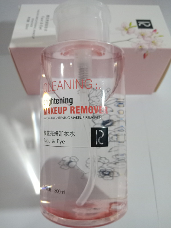 泊泉雅 樱花亮妍卸妆水300ml