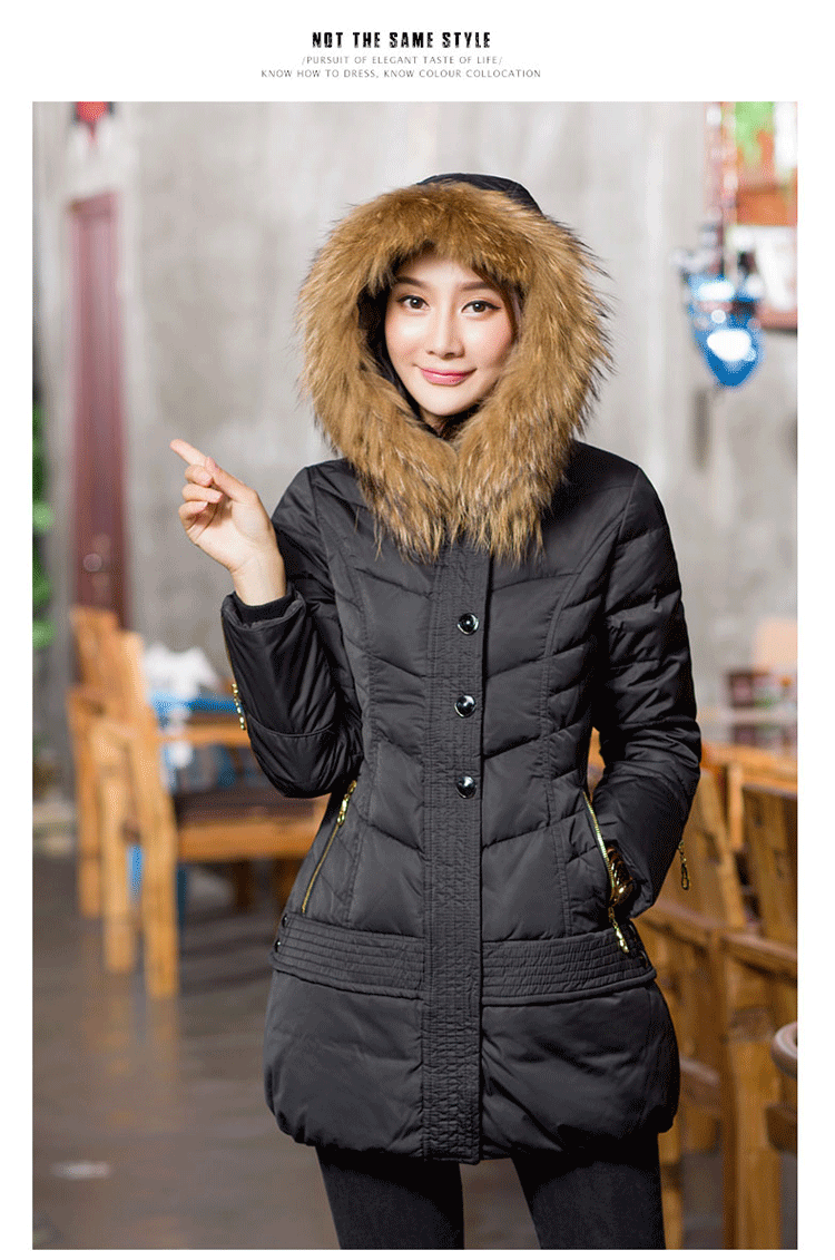 俞兆林2018冬季羽绒服大貉子毛领女士韩版中长款羽绒服外套S1318