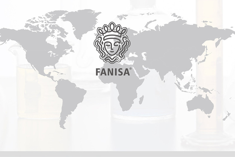 FANISA 蟒油保湿手工皂 精油皂洗脸沐浴皂补水无患子玫瑰手工皂