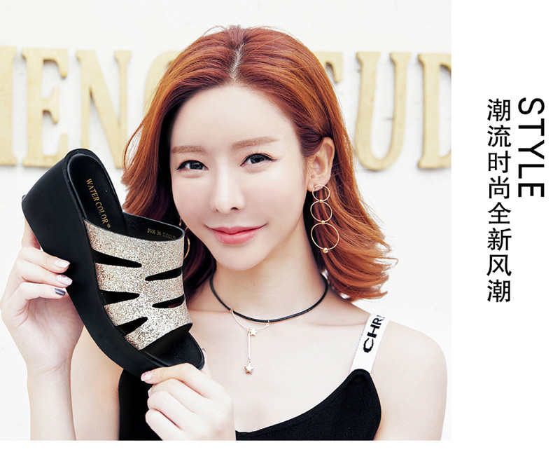 古奇天伦 新款夏季女韩版时尚厚底防水台外穿黑色黑色松糕底坡跟凉拖鞋