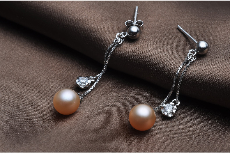 千足珍珠 訫滢 淑婉圆润亮光无瑕7.5mm淡水珍珠银耳环 多色可选