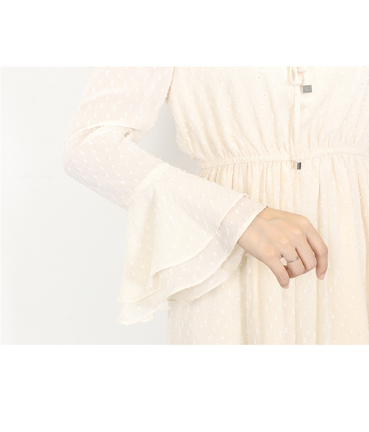 施悦名2018女装新款韩版秋冬气质甜美纯色木耳领荷叶袖荷叶风女式连衣裙