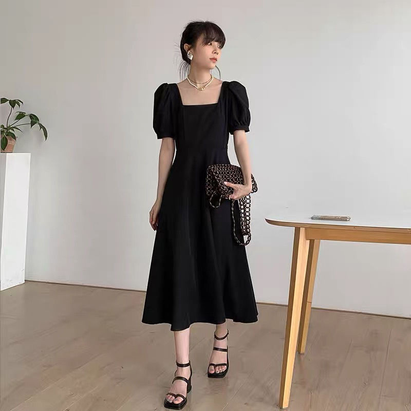 施悦名 黑色连衣裙女2021夏季新款法式复古气质方领收腰长款赫本风小黑裙