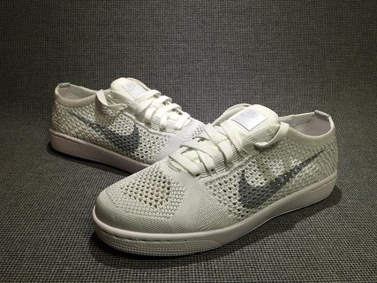 Nike耐克女TENNIS CLASSIC ULTRA FLYKNIT休闲板鞋男子运动鞋830704