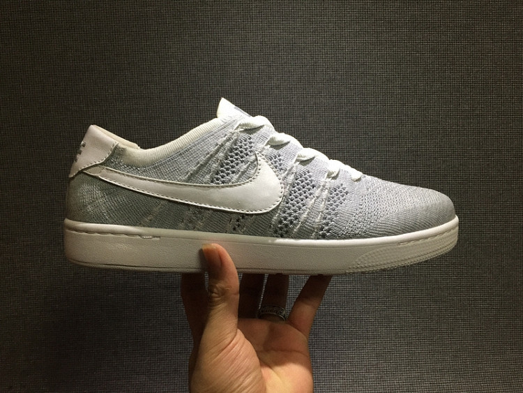 Nike耐克女TENNIS CLASSIC ULTRA FLYKNIT休闲板鞋男子运动鞋830704