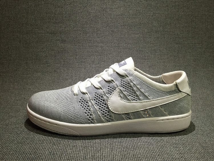 Nike耐克女TENNIS CLASSIC ULTRA FLYKNIT休闲板鞋男子运动鞋830704