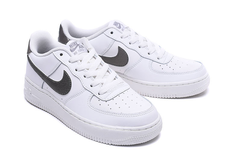 耐克/NIKE Nike Air Force 1 35周年  果粉 iPhone限定 休闲鞋