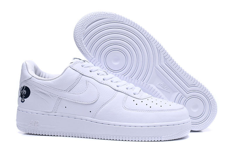 耐克/NIKE Nike Air Force 1“Roc-A-Fella”35周年特别版 休闲鞋