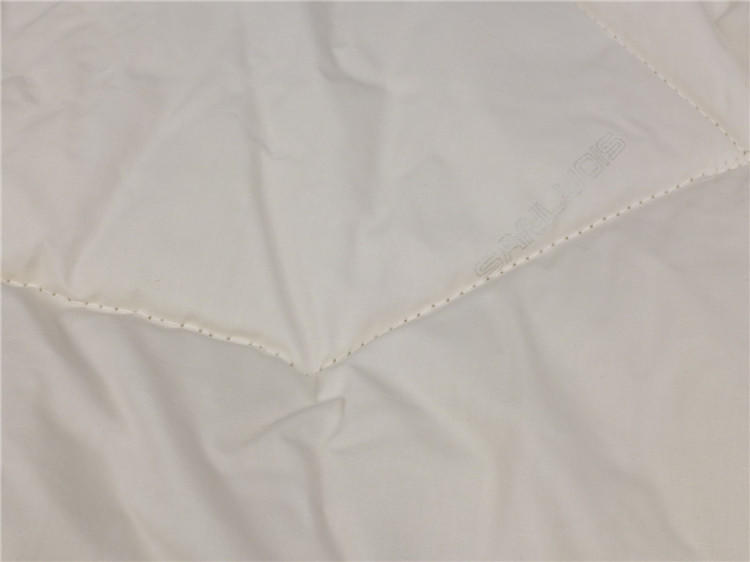 圣路易丝商标布床护垫C002【150】