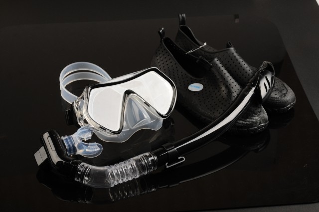 马尔代夫必备 潜水镜 浮潜三宝 浮浅 全干式 呼吸管 装备 套装
