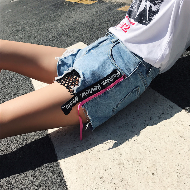 2018夏季新款韩版宽松毛边织带高腰破洞女式牛仔短裤女装