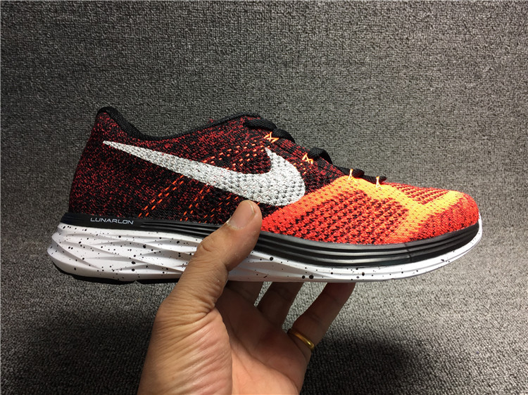 耐克男鞋登月FLYKNIT LUNAR 3飞线编织女鞋跑步鞋 698181