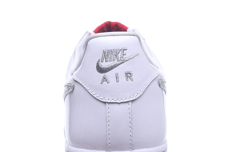 耐克/NIKE Nike Air Force 1 AF1  大学红 漆皮 休闲鞋 板鞋