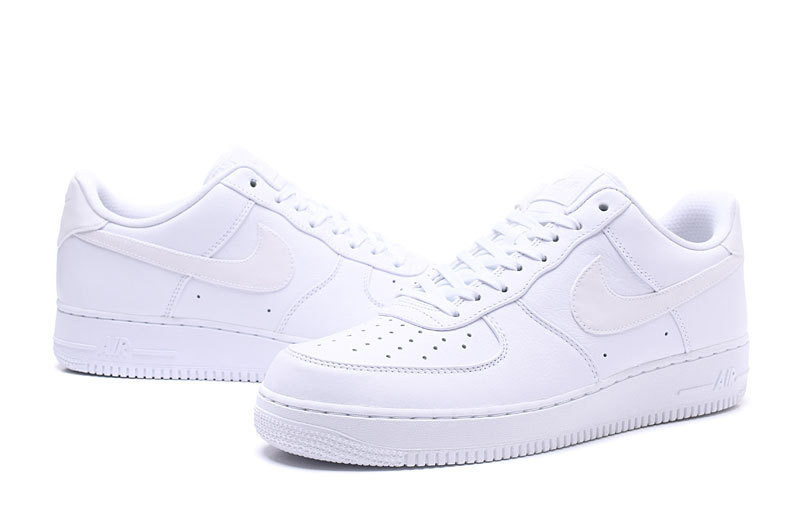 耐克/NIKE NIKE AIR FORCE 1 07 LV8 PREMIUM 全白折边 休闲鞋