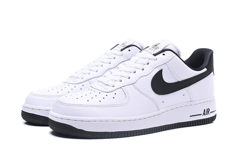 耐克/NIKE NIKE  AIR FORCE 1 07 休闲鞋 板鞋