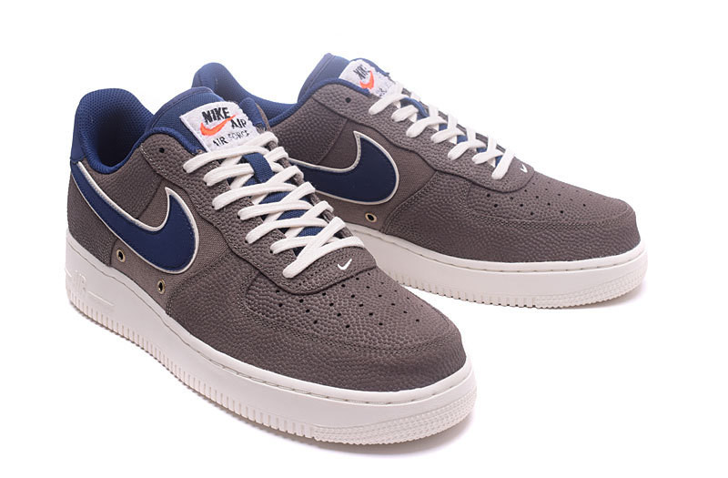 耐克/NIKE 耐克 AIR FORCE 1 07 LV8 双勾 鳄鱼纹 休闲鞋 板鞋