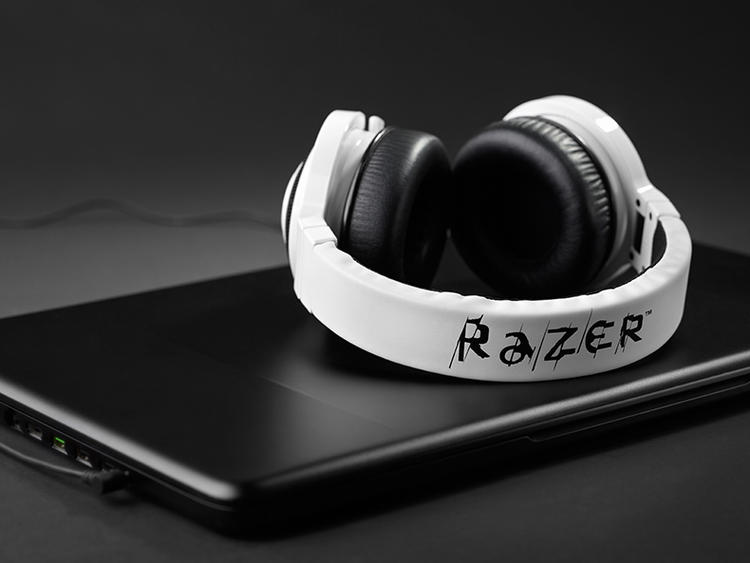 Razer/雷蛇 北海巨妖专业版 白色/魔彩 Kraken Pro 游戏耳麦 耳机