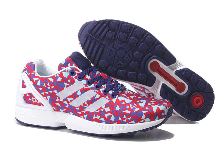 Adidas 阿迪达斯 三叶草 ZX FLUX 女子印花复古慢跑鞋 休闲运动跑步鞋