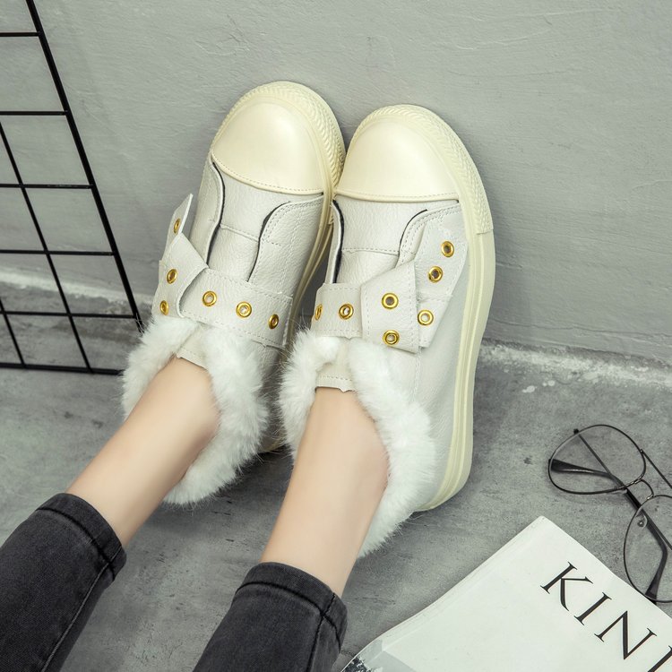 毛毛系带休闲鞋子女2017冬季新款韩版学生保暖加绒平底板鞋女鞋潮
