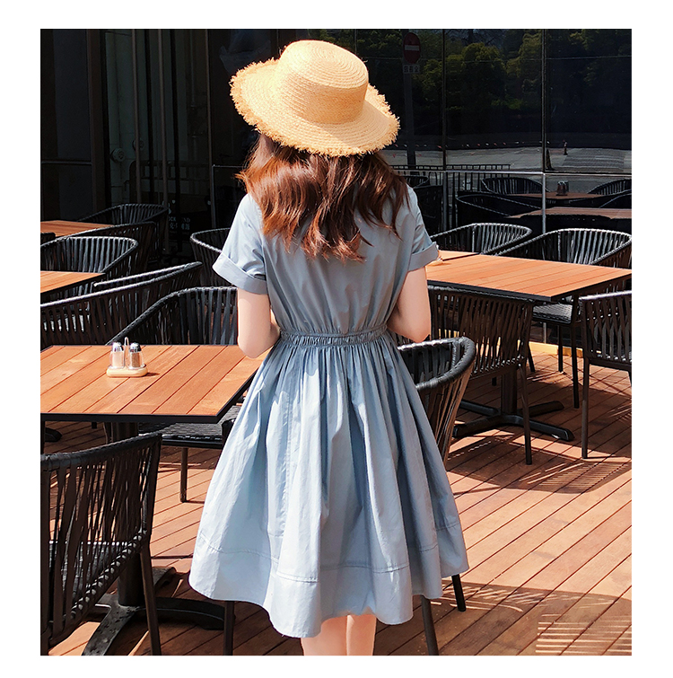 2018夏季新款纯色v领短袖连衣裙气质收腰显瘦学院风裙子