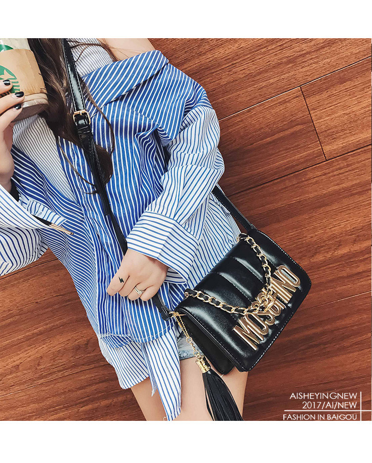 女士包包2017新款女包手提包韩版简约时尚单肩斜挎包百搭小方包包