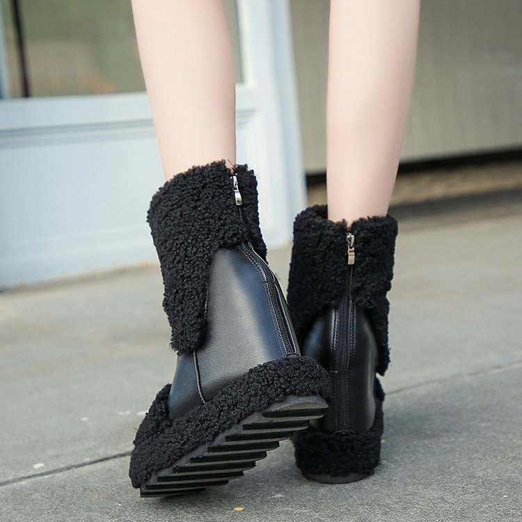羊羔毛雪地靴女中筒加厚冬季新款圆头女靴超高跟防滑保暖靴子萌靴