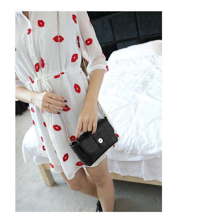 2016新款韩版时尚女包 石头纹单肩斜挎小包迷你翅膀包配两条肩带