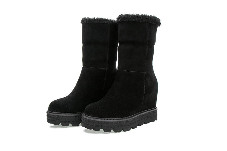 女靴冬款防滑平底雪地靴内增高低筒靴加绒女棉靴