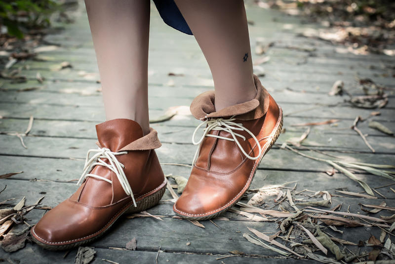 新款日系森女靴复古文艺短筒靴纯手工缝制马丁靴里外全皮女靴子