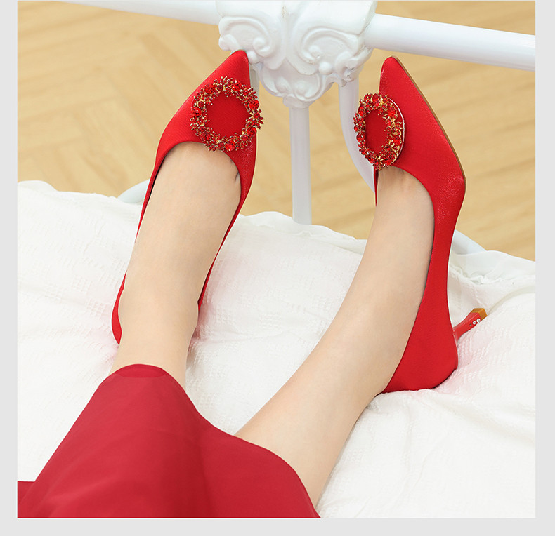 古奇天伦 中式婚鞋女红色秀禾服高跟鞋新娘鞋尖头细跟伴娘鞋结婚鞋