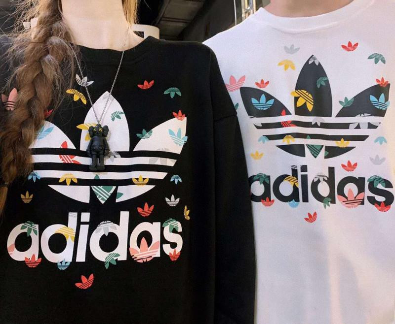 Adidas阿迪达斯三叶草男女彩绘小满印圆领卫衣长袖T恤秋冬运动套头衫宽松休闲