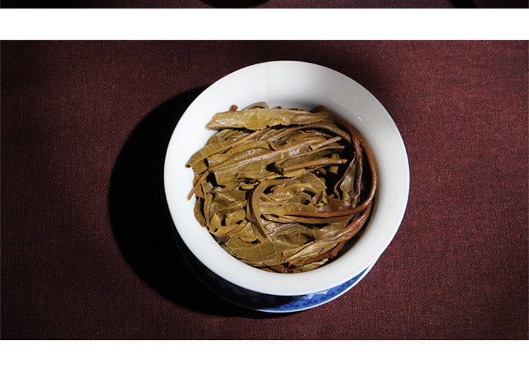 普育 普洱茶 布朗山乔木生普早春茶叶 七子饼茶357g 2010年