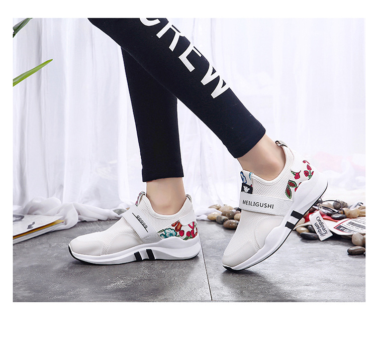 RZL62女鞋2018春季新款韩版低帮套脚拼接软底运动鞋女学生跑步鞋潮