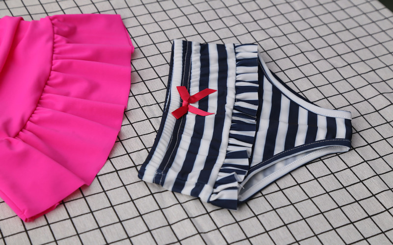 夏季个性女童分体泳衣挂脖泳装荷叶边裙式温泉游泳衣装套装