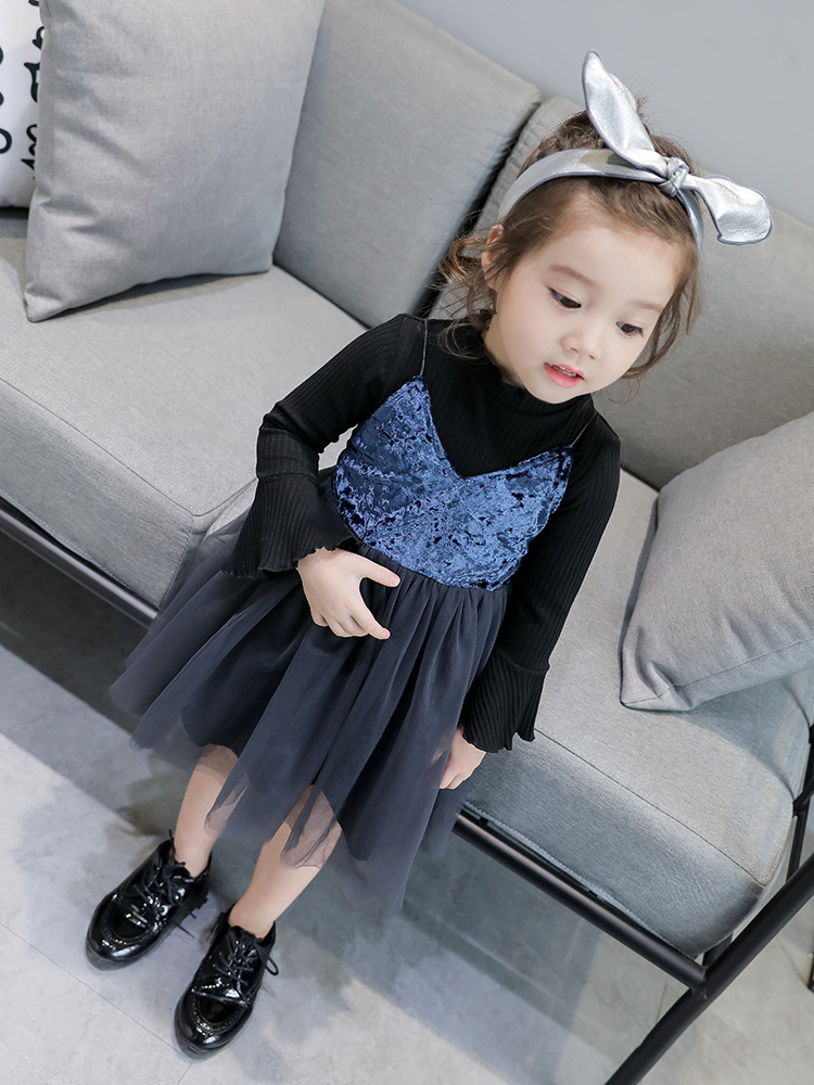 A6 小童装女童秋装2017韩版时尚喇叭袖上衣加吊带连衣裙两件套装