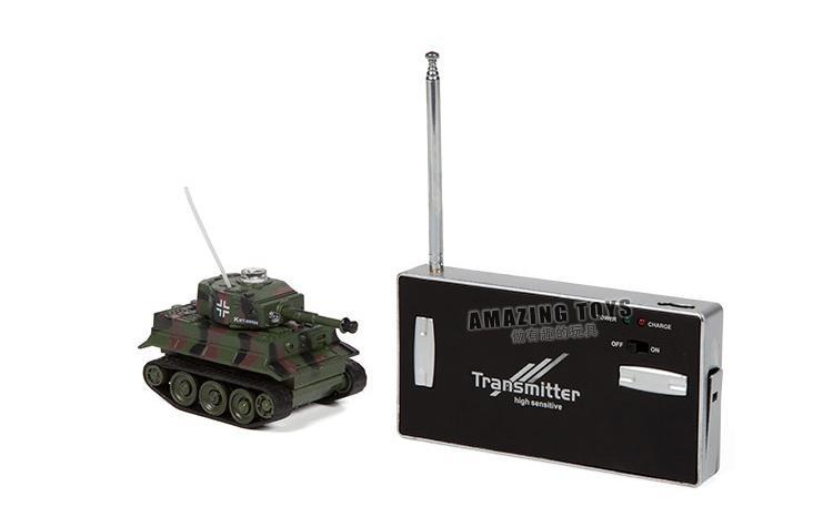 艾米娅 迷你遥控虎式小坦克 充电动儿童玩具 送朋友孩子生日圣诞节礼物