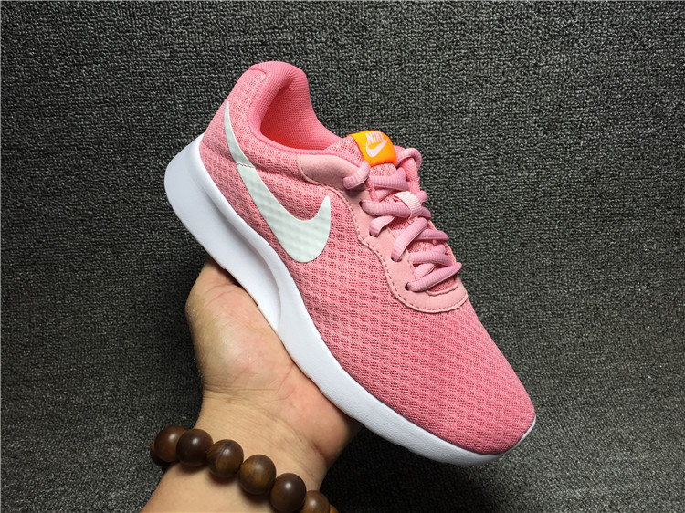 耐克/NIKE  ROSHERUN NIKE TANJUN SE女子运动休闲鞋812655-600