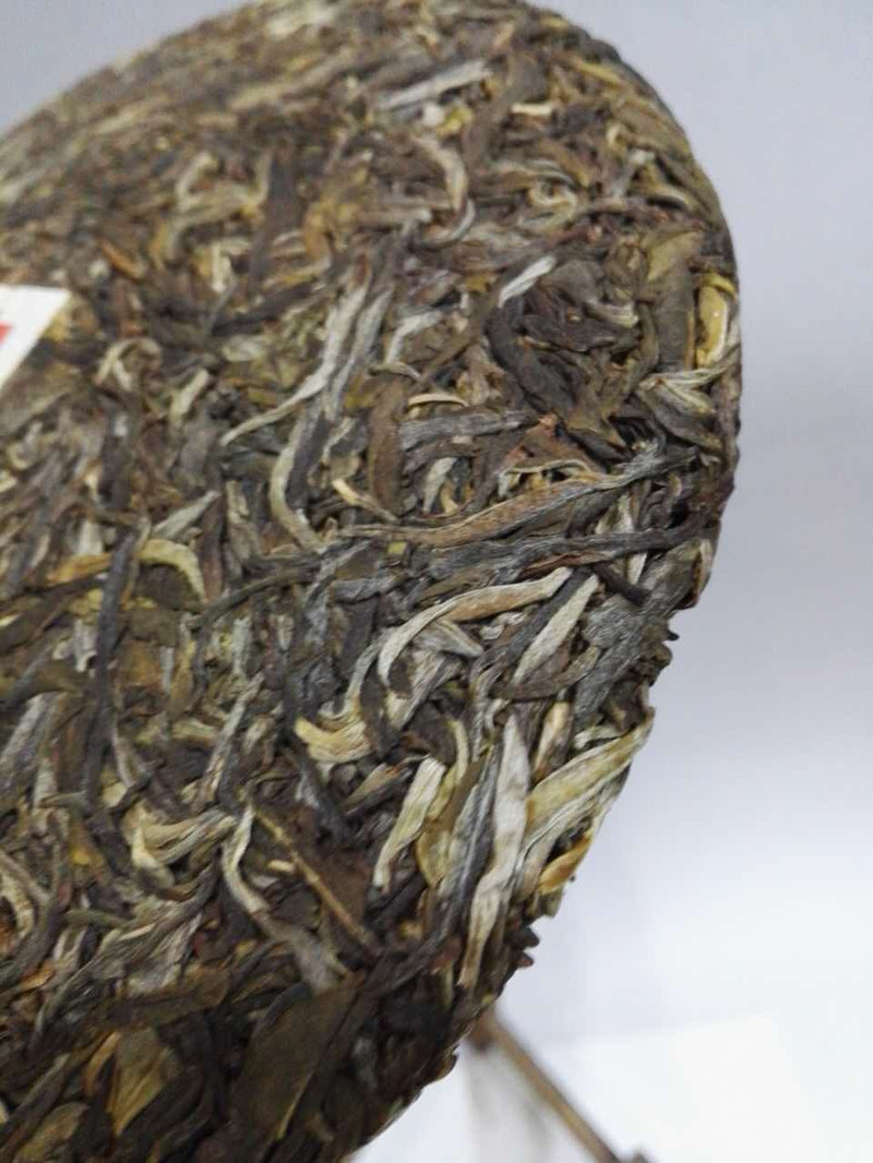 茗太子昔归古树茶饼（普洱生茶）