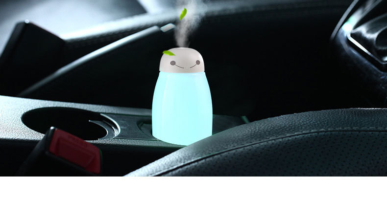 AGQ  迷你大白加湿器 创意礼品LED夜灯小型车载香薰空气加湿器